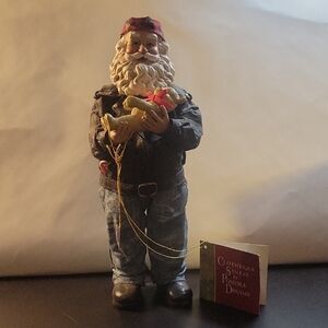 Clothtique Santa with Teddy Bear - Multicolor